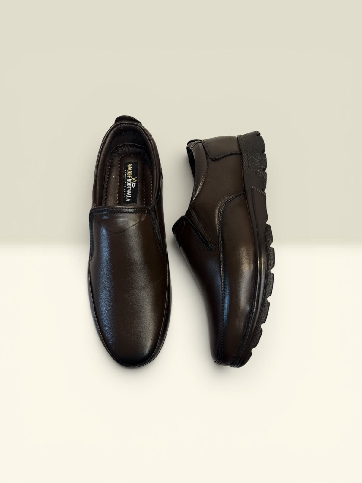 Wadhe Bootwala Handmade Leather Withuot lace-up formal shoe